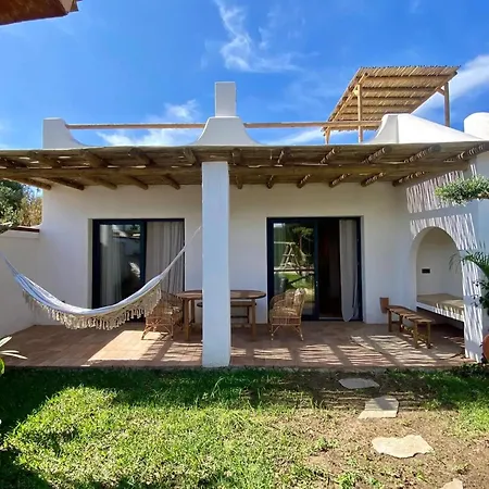 Charming In With Garden Holiday home *